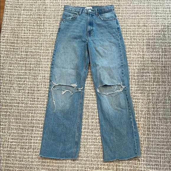 Zara Denim - ZARA Baggy Distressed Blue Jeans Sz 4